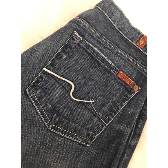 7 For All Mankind Flare Jeans in Size 27 - Picture 5 of 5